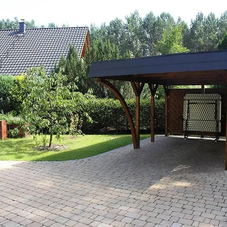 In Kummersdorf Bei Storkow, Cleaning Included